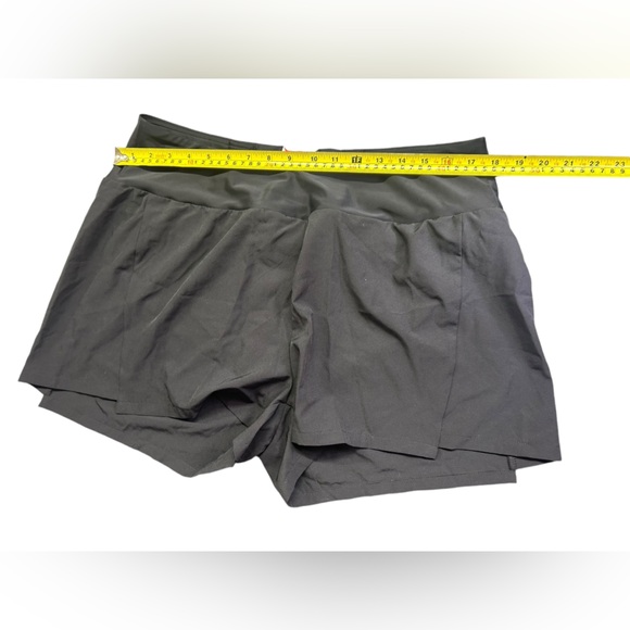 BALEAF womens plus size 2XL black running athletic shorts NWT - Picture 4 of 6